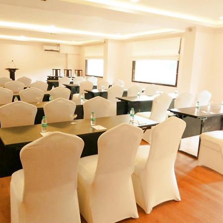 Hotel Central Park Manipal Extérieur photo